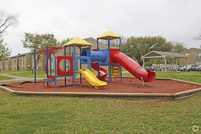 Marbella Apartments Dallas Tx Marbella Apartments Dallas Tx
