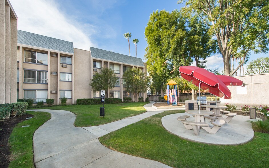Independence Park Apartments Canoga Park Independence Park Apartments Canoga Park