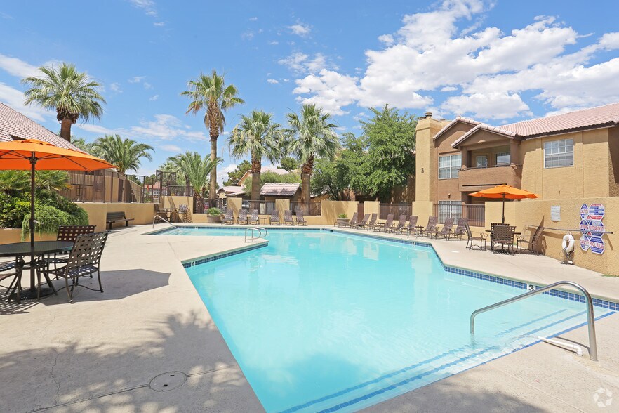 Village At Desert Lakes Apartments Village At Desert Lakes Apartments