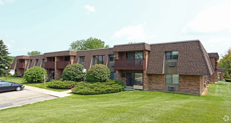 The Concord Apartments Racine, WI Apartment Finder