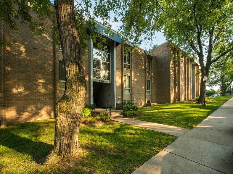 New Carrollton Woods Riverdale, MD Apartment Finder