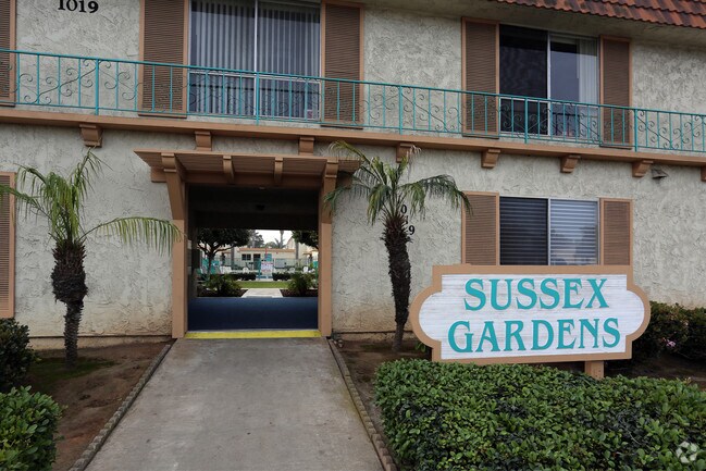 Imperial Beach Gardens Apartments Imperial Beach Gardens Apartments