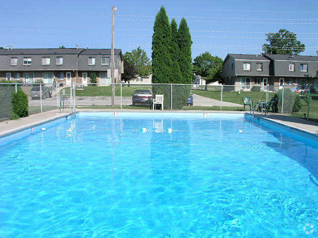 grafton community pool