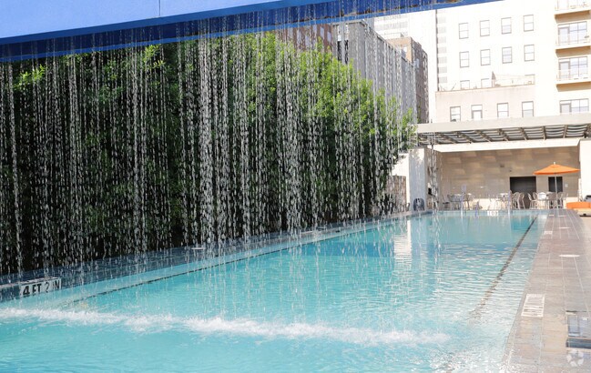 The Continental Dallas, TX Apartment Finder