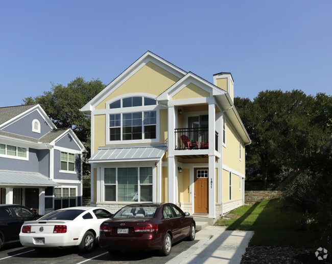 affordable apartments in san marcos tx the avenue at san marcos