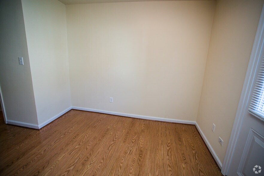 Christopher Crossing Apartments Newport News Va Apartment Finder