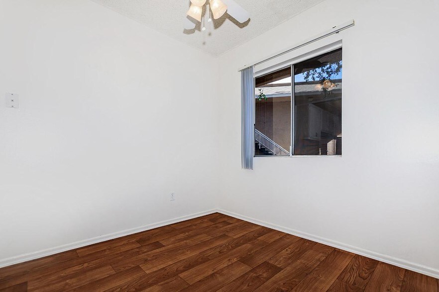 Hampshire Square Apartment Homes Anaheim Ca Finder