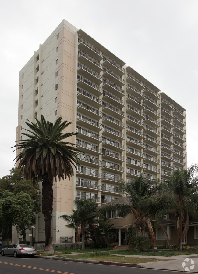 Mount Rubidoux Manor Riverside, CA Apartment Finder