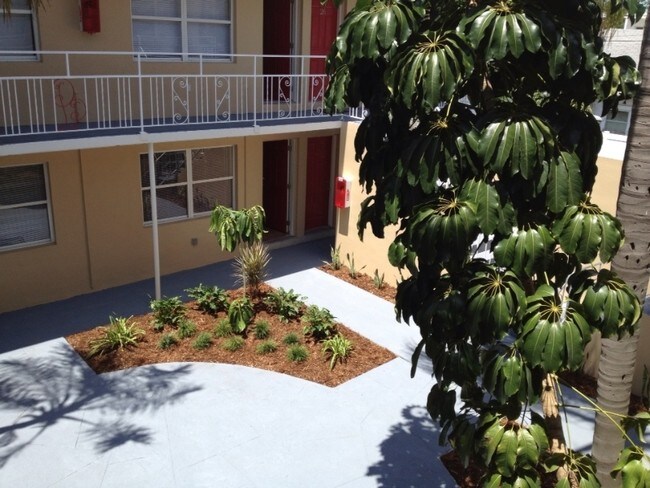 Park Plaza Apartments St Petersburg Fl Park Plaza Apartments St Petersburg Fl