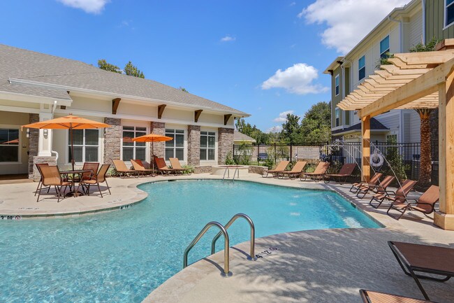 Creekside Crossing Apartments Walker, LA Apartment Finder