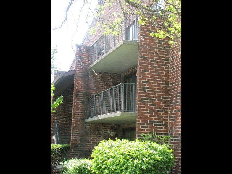 Willows Of Wheaton Il Apartment Finder