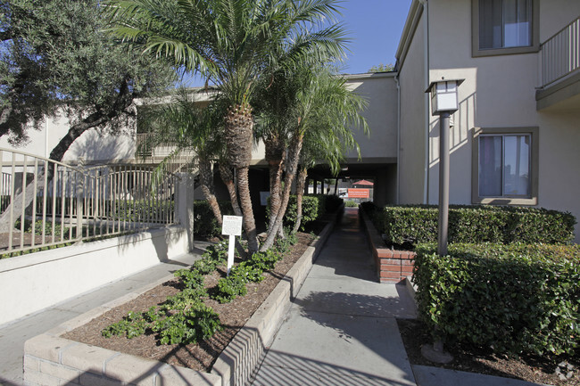 Monterra Apartment Homes - Anaheim, CA | Apartment Finder