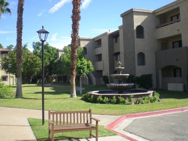 Andorra Indio, CA Apartment Finder