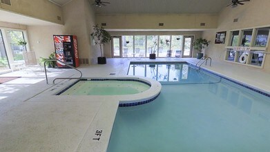 Timberlane Village - Kansas City, MO | Apartment Finder Timberlane Village - Kansas City, MO | Apartment Finder