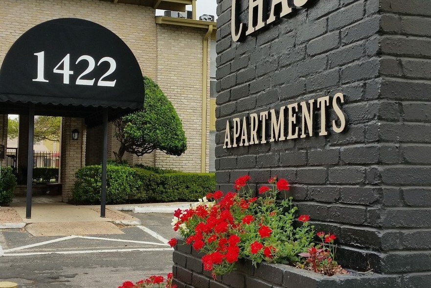 Chevy Chase Apartments San Antonio, TX Apartment Finder