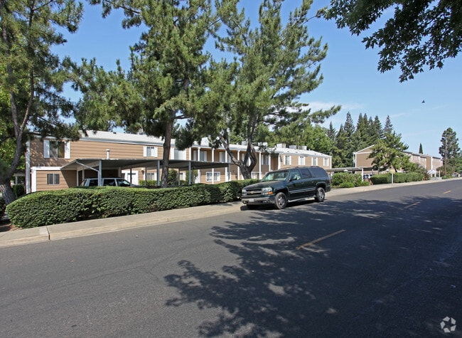 Colonial Gardens - Yuba City, CA | Apartment Finder