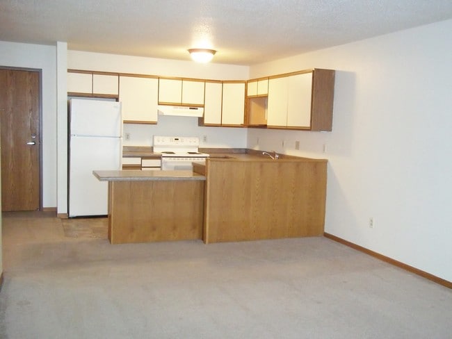 Rivers Edge Property Managment Rivers Edge Property Managment