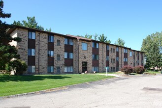 Clearview Apartments - Dewitt, MI | Apartment Finder Clearview Apartments - Dewitt, MI | Apartment Finder