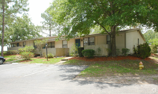 Oak Ridge Apartments - Clermont, FL | Apartment Finder