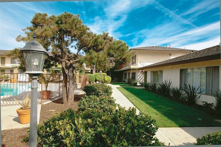 El Cortez Apartments Anaheim Ca Apartment Finder