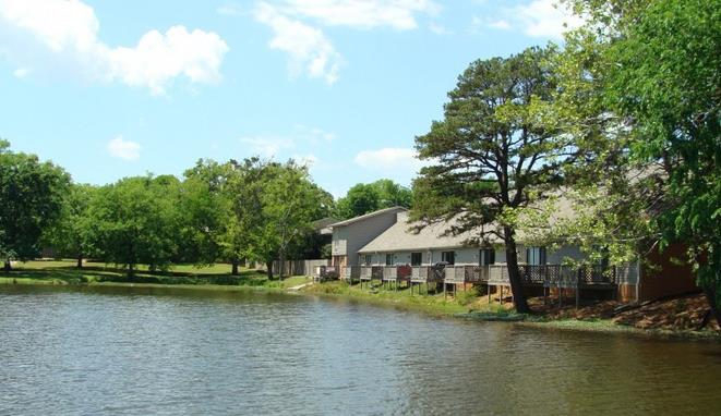 lakeside townhomes fort smith