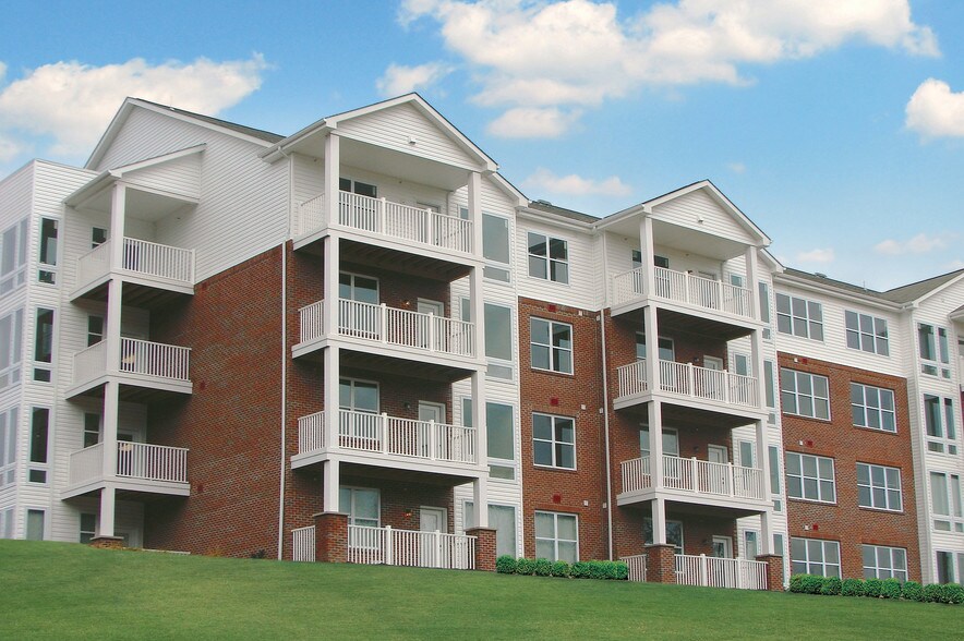 Bright Oaks Oakdale, PA Apartment Finder