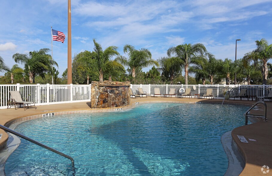 Harvard Condominiums Melbourne, FL Apartment Finder