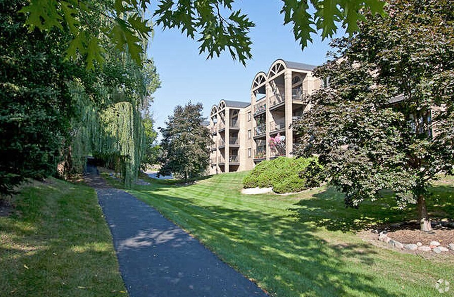 The Cliffs of MN Apartment Finder