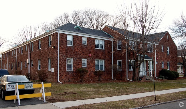 Teaneck Garden Apartments Teaneck Garden Apartments