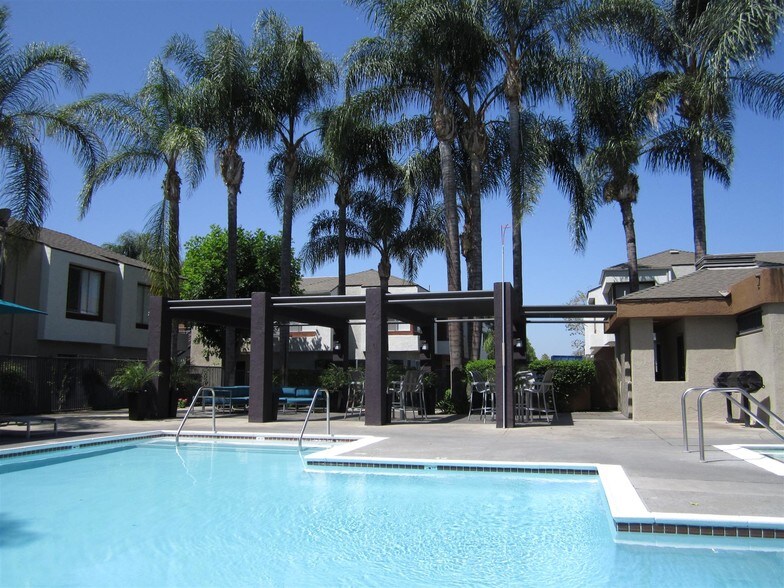 777 PLACE Pomona, CA Apartment Finder