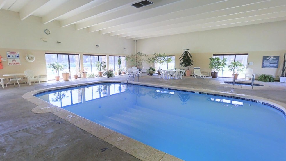 Apartments With Indoor Pool In Apartment Foto Collections Apartments With Indoor Pool In Apartment Foto Collections