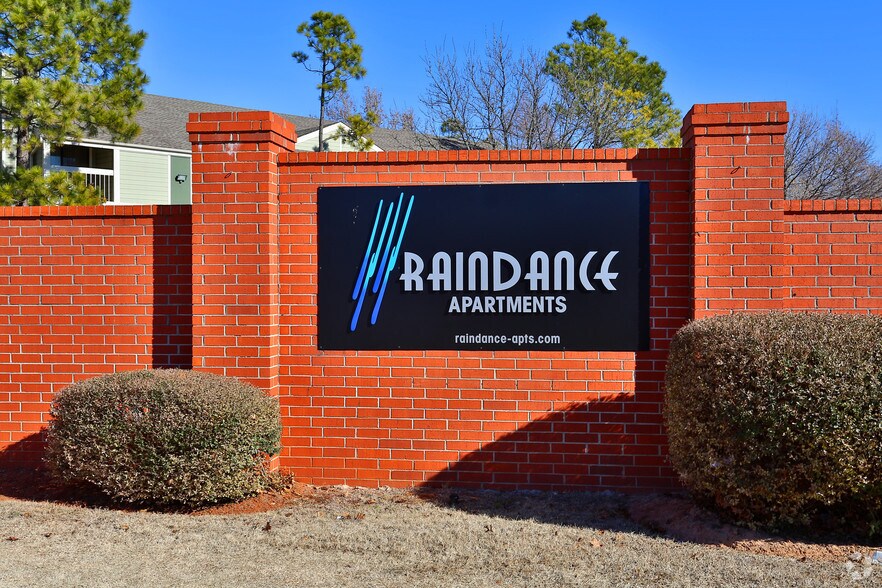 Raindance Apartments Oklahoma City, OK Apartment Finder