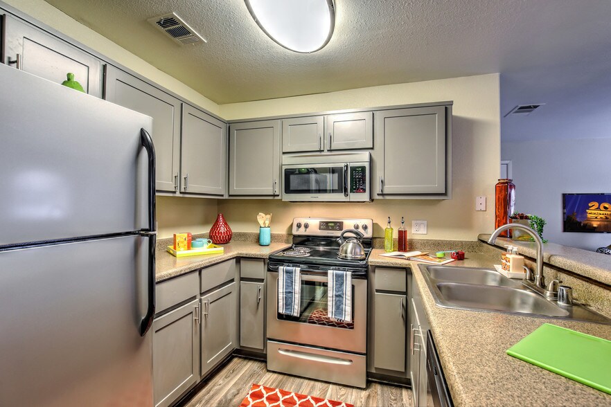 Martinique Bay - Henderson, NV | Apartment Finder