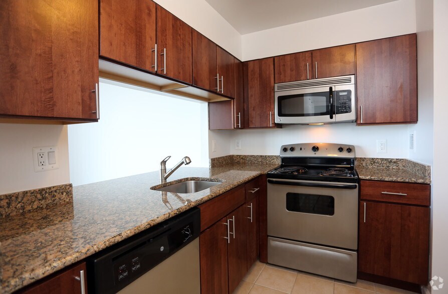 Westwood Tower Bethesda, MD Apartment Finder