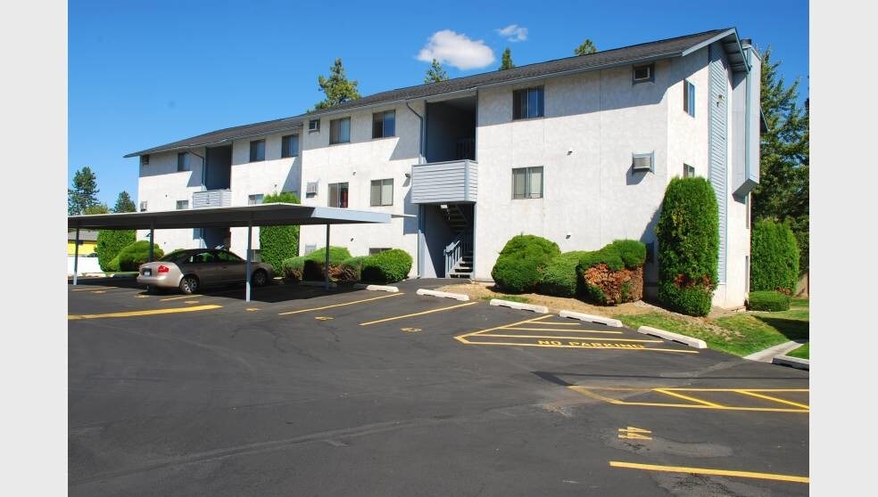 Cedar Park Apartments Spokane, WA Apartment Finder