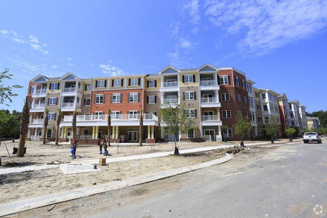 The Crossings at West Ashley - Charleston, SC | Apartment Finder