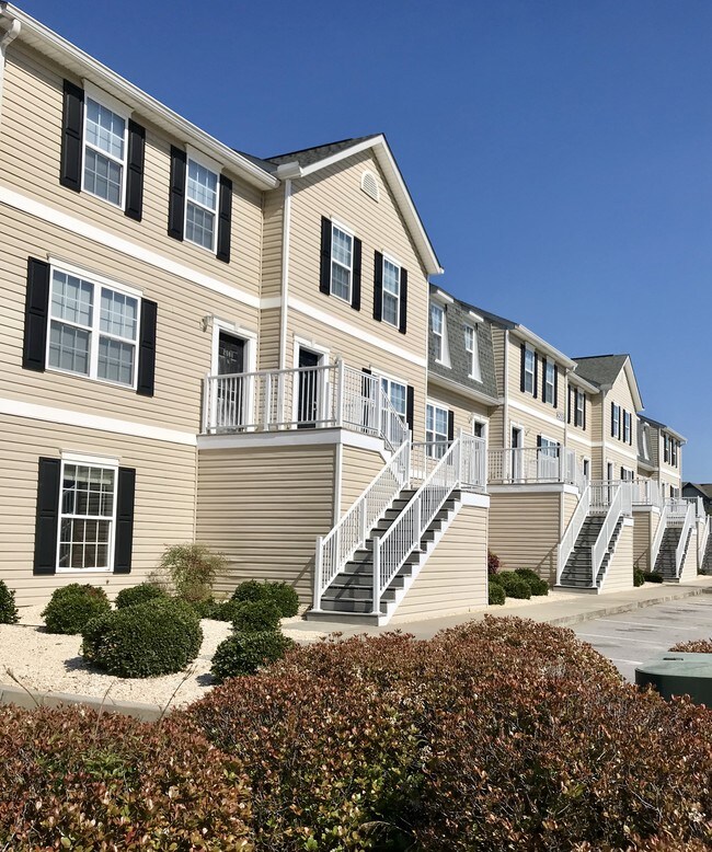 The Southern 1051 (Student Housing) Columbia, SC Apartment Finder